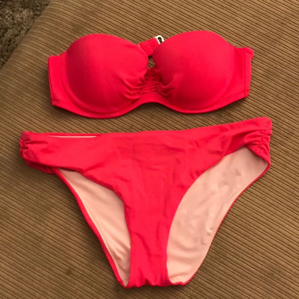 Victorias Secrets Strapless Bathing Suit